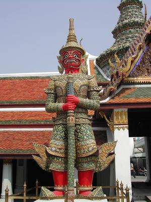 echt grimmiger W�chter im K�nigspalast
